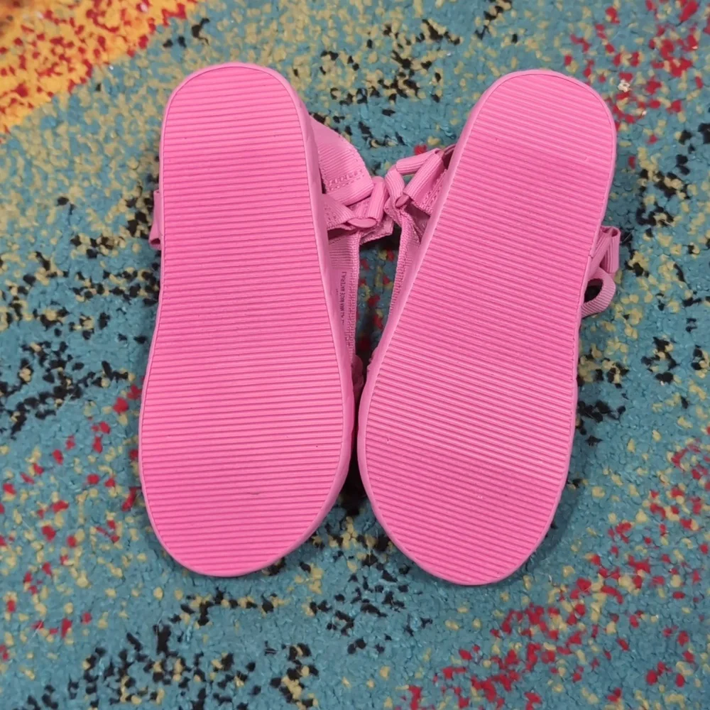 DV by Dolce Vita Kids Pink Sport Sandals Size 1 Adjustable Summer Shoes